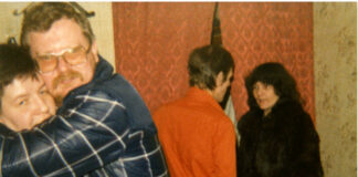 Photographie humaniste : Vive les embrassements de Mathieu Oui