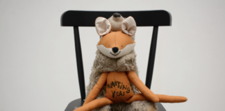 Le bestiaire critique d’Annette Messager au Musée de la Chasse et de la Nature