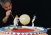 Le Grand cirque Calder de Jean Painlevé est le premier film tourné sur le célèbre cirque miniature fabriqué à Paris par Calder entre 1926 et 1931.